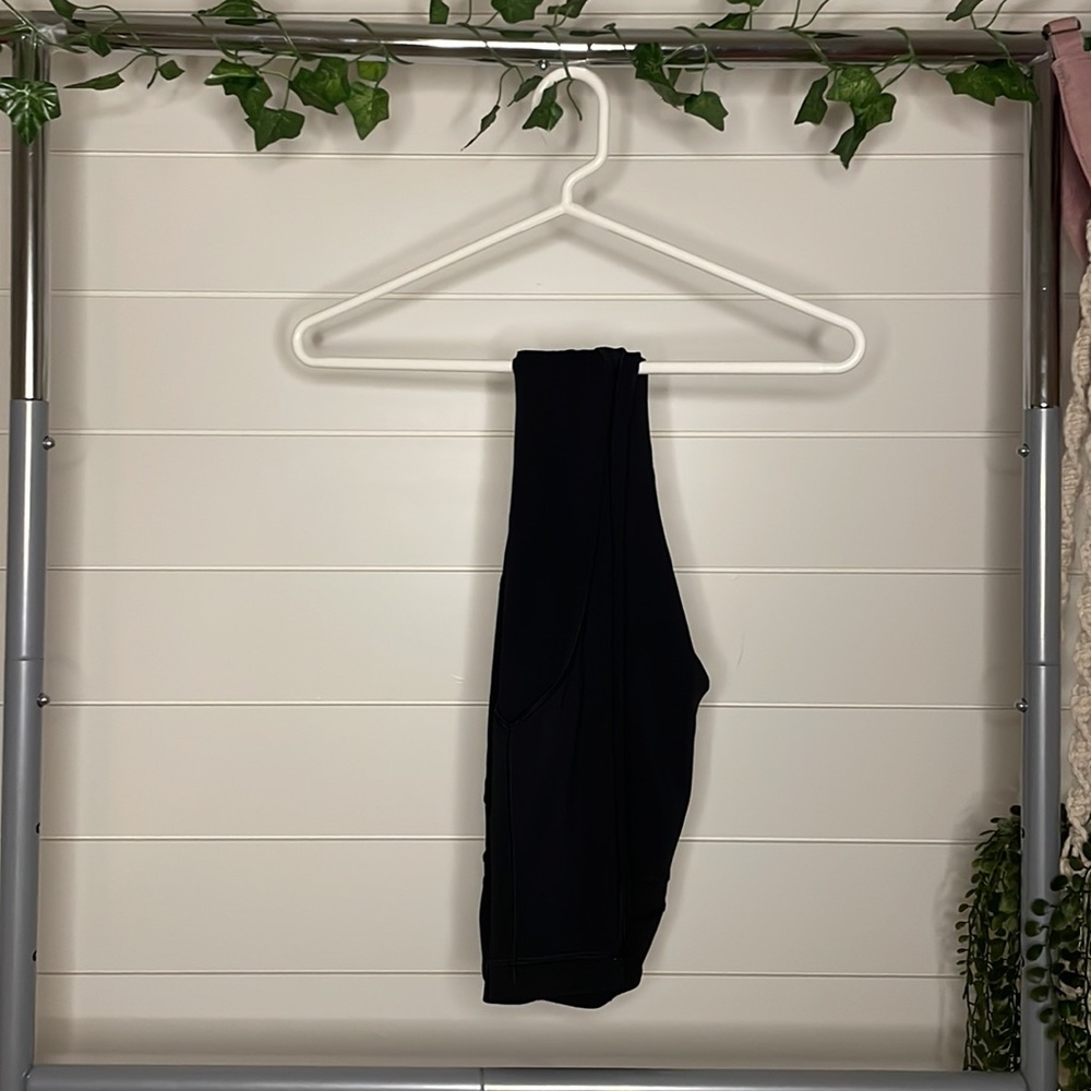 •Black Lulu lemon• mid waisted align 25 inch pants with pockets